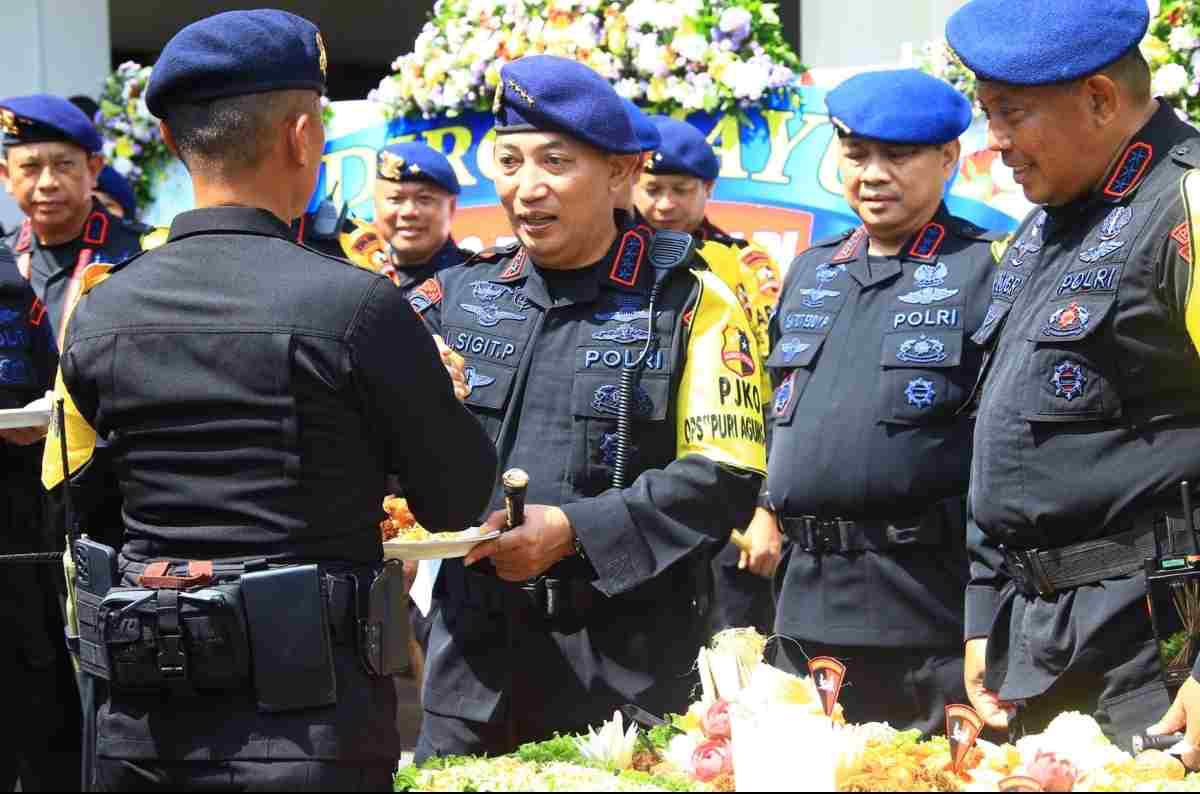 Rayakan HUT Brimob Ke 77 Kapolri Semoga Sukses Mengamankan KTT G20