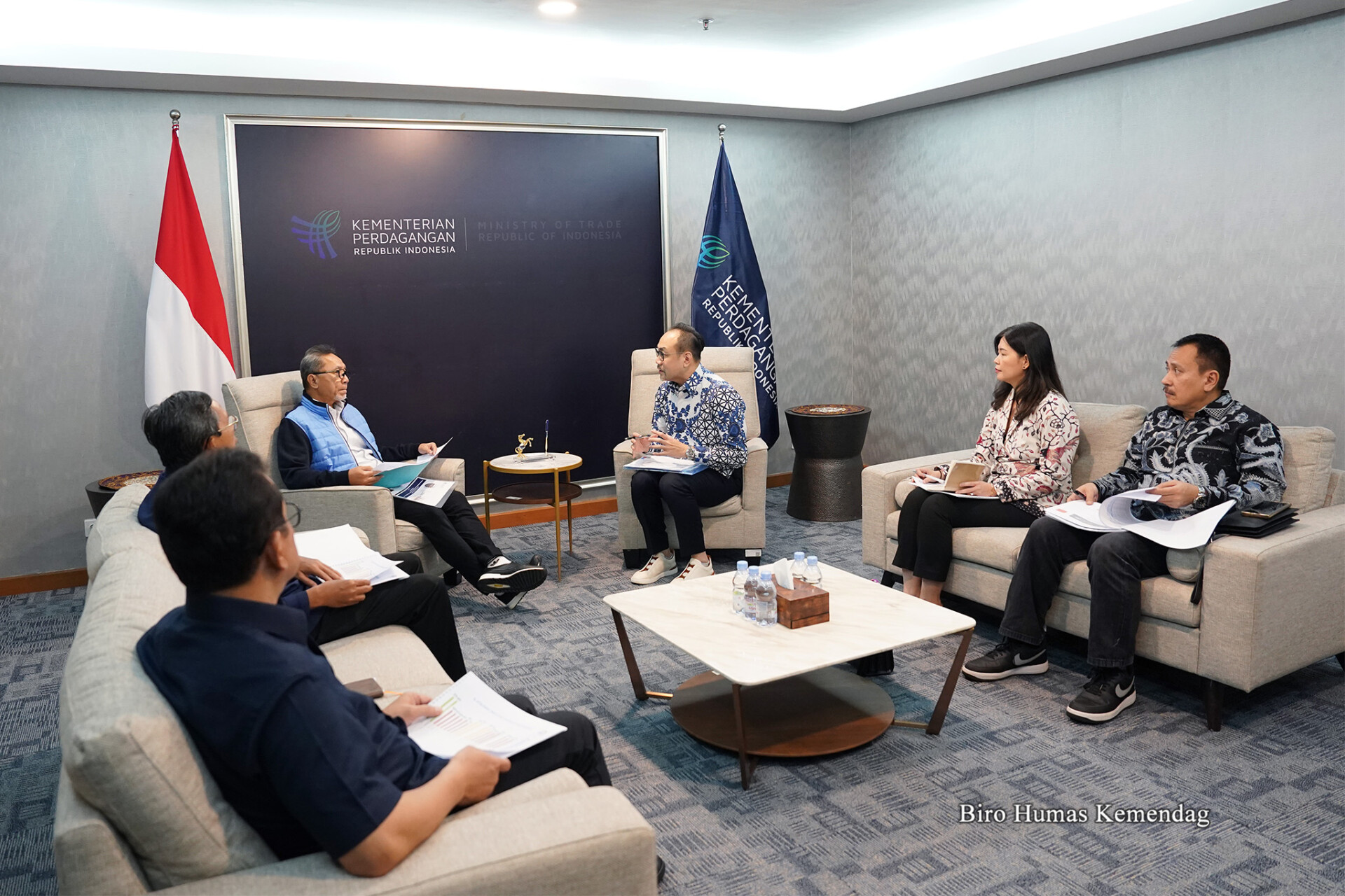 MAUsvLzjscCIi2boJCsLVKWjjVViDTMeld1Ogo3A