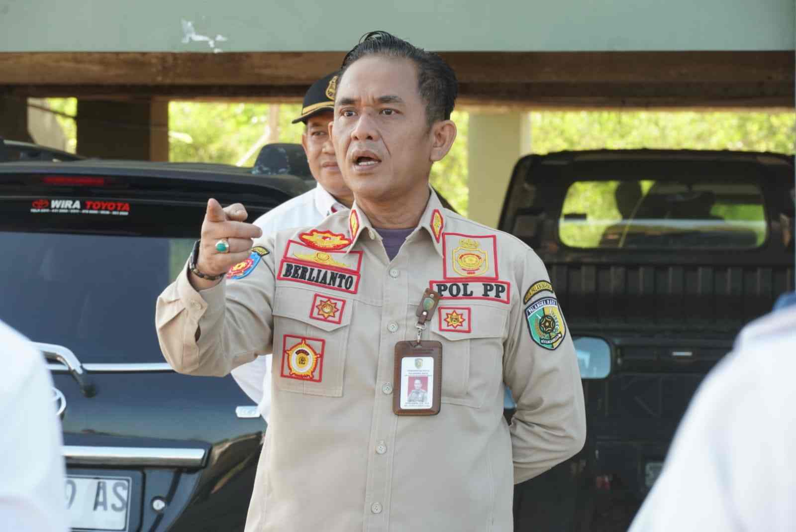 52E6F21D-45D6-4B85-B771-2BAE87771FA9_compress9