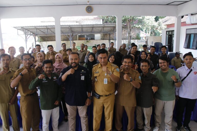 Bimtek-Lagi-Ingatkan-KIM-di-Ponorogo-Pantang-Produksi-Konten-Terputus-putus-3-2048x1365