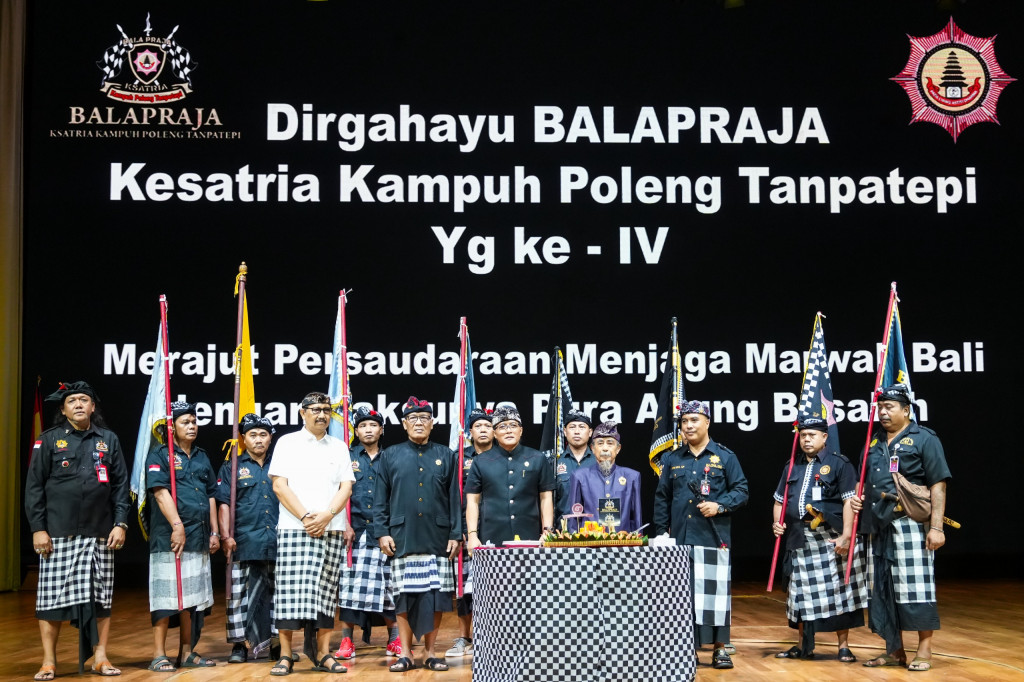 Bala Praja Ksatria Kampuh Poleng (2)