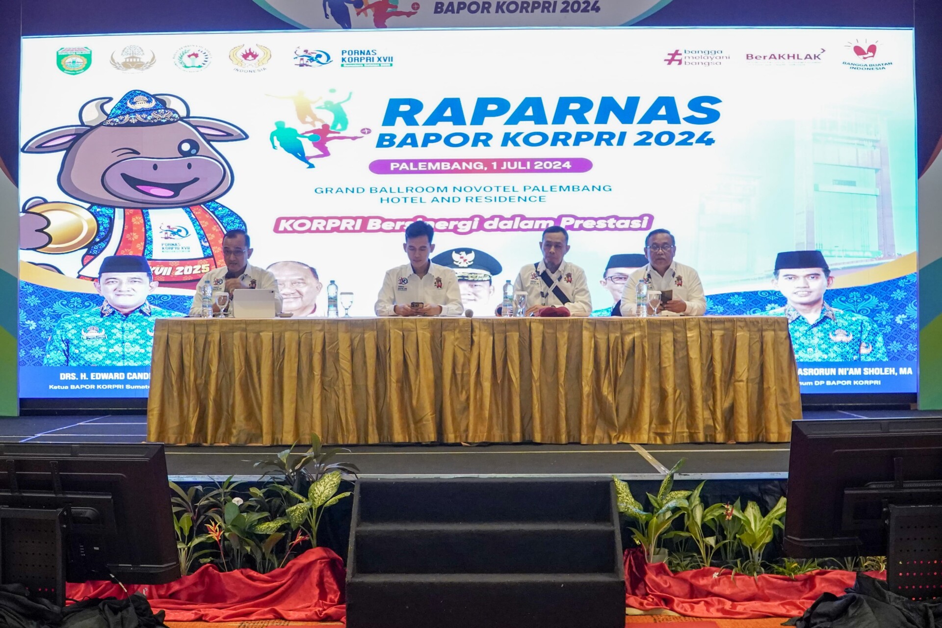 au6z4HUTLnGdtLsVbhXmayiEeS2xLgeRDXf8hShl