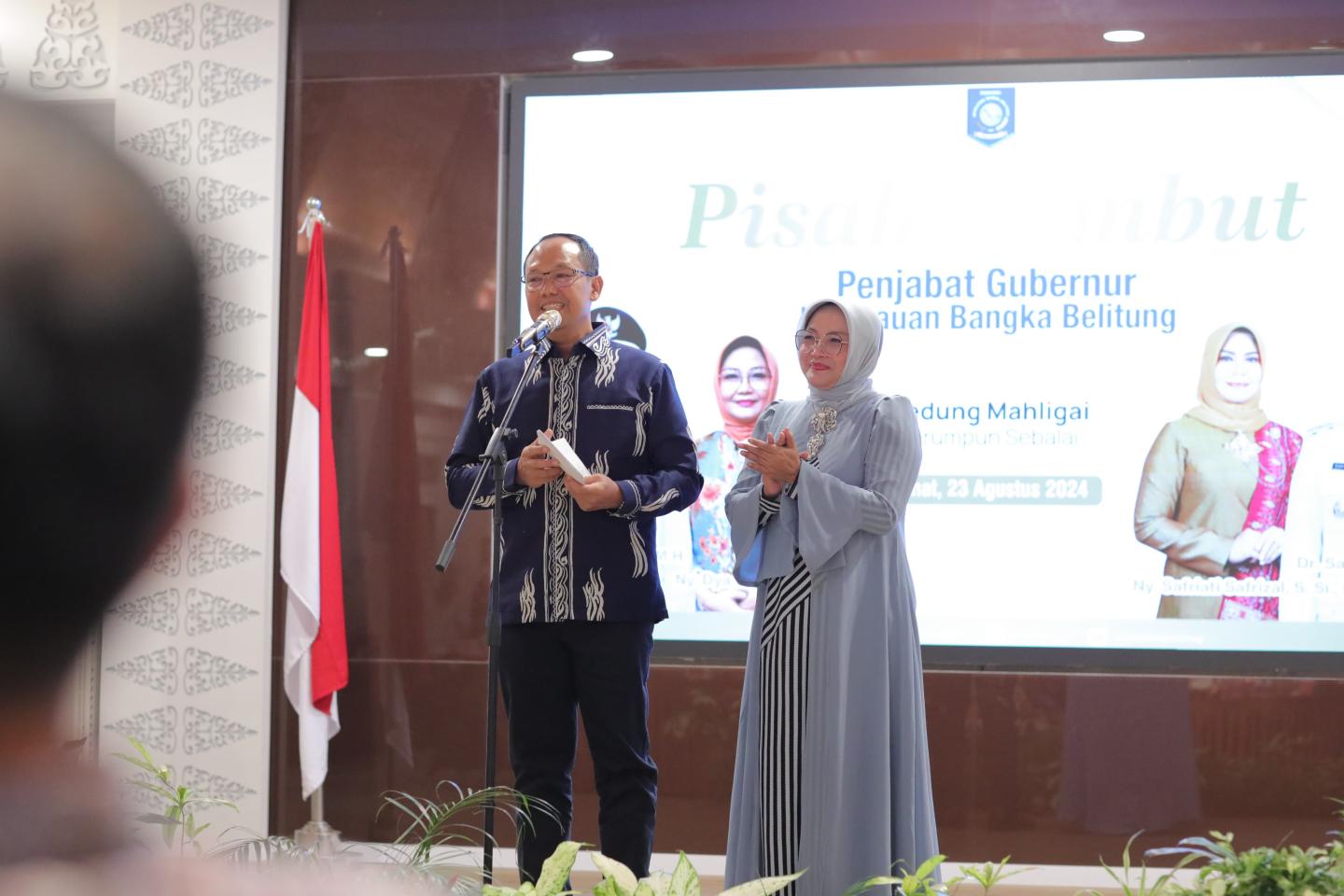 2e763846-a7f4-4aac-933d-2bac285803e2