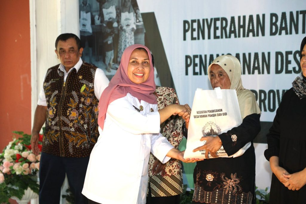 Bantuan-Pangan-Jateng4-1024x682