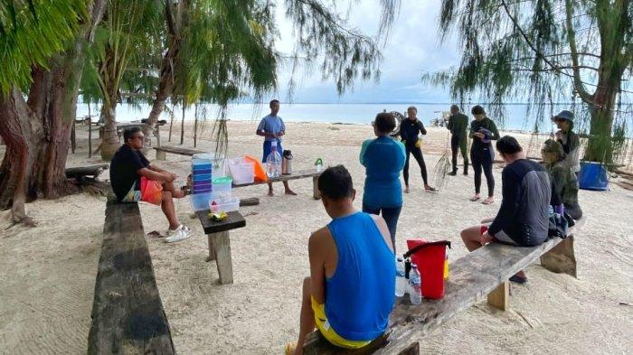 Wisata-Pulau-Morotai-di-Maluku-Utara