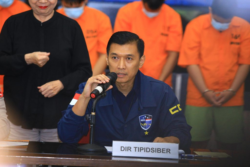 DIRTIPIDSIBER-1024x683