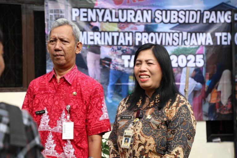 Bantuan-Sembako-Ungaran5-1024x682