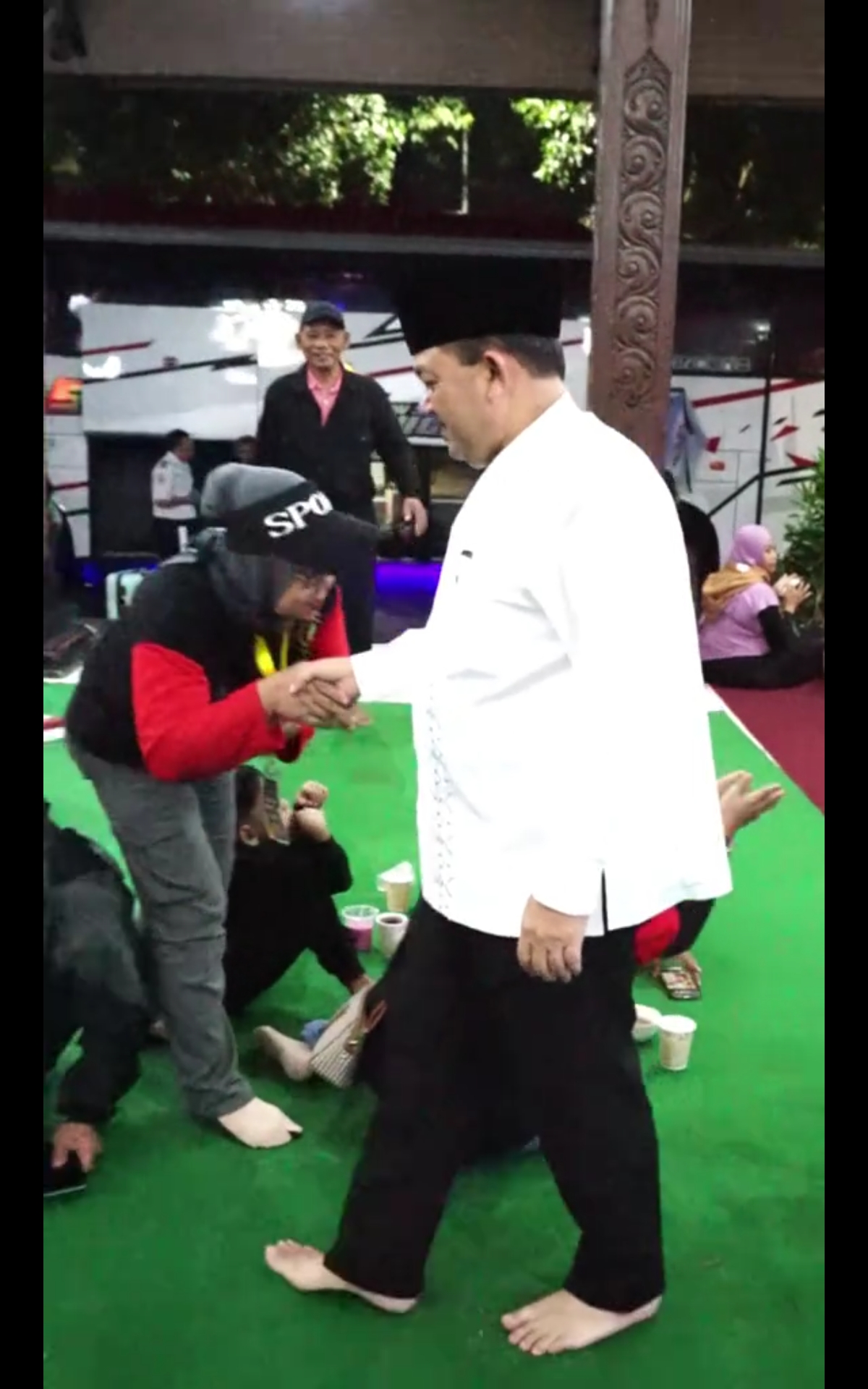 Screenshot_20250328_203346_com.whatsapp.w4b