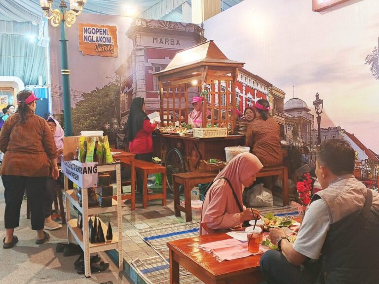 Angkringan-Diskop3-1024x768