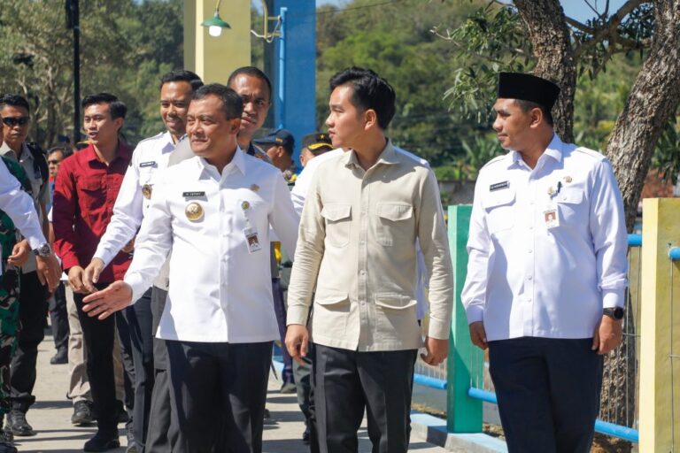 Pelepasan-Benih-Ikan-Rowo-Jombor6-1024x683