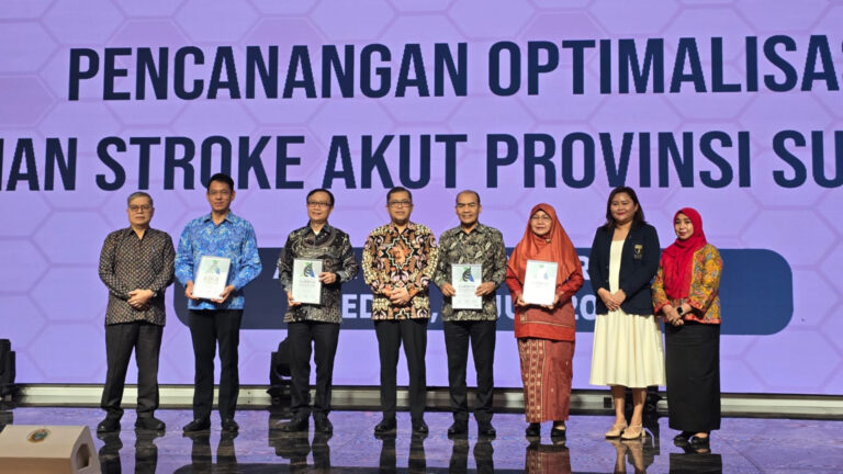 4) RS Adam Malik menerima penghargaan internasional Platinum Status dalam WSO Angels Award Q1 2025